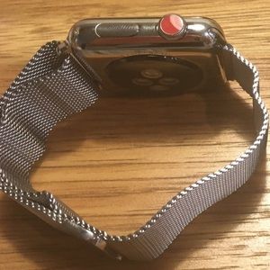 Apple Watch Series 3 Unlocked 42mm Stainless Steel With Milanese loop band